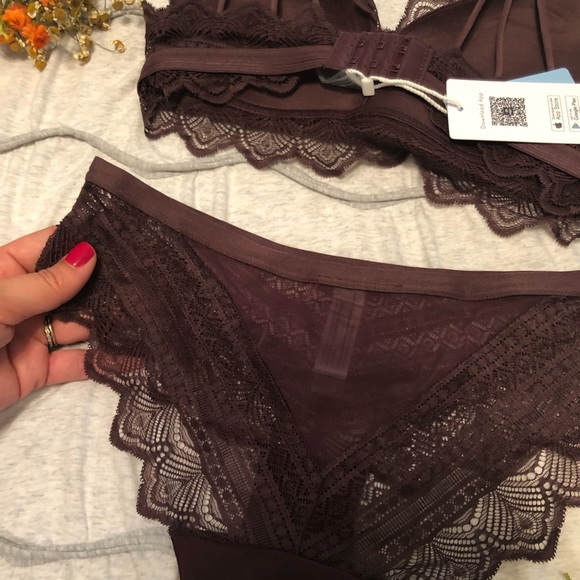 2 pc lingerie set - Picture 6 of 8